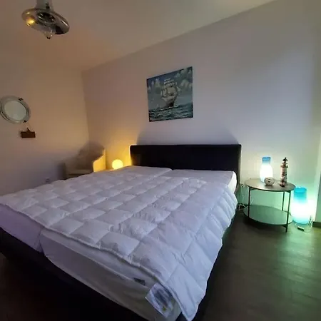 With 2 Bedrooms Casa vacanze Sassnitz