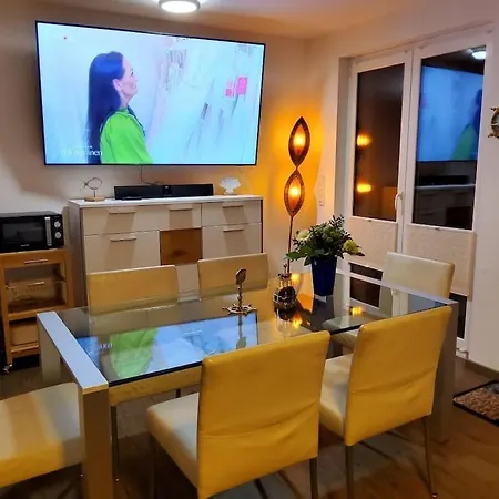 Casa vacanze With 2 Bedrooms